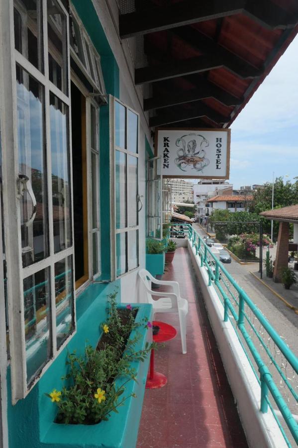 פוארטו ואלארטה Casa Kraken Hostel מראה חיצוני תמונה