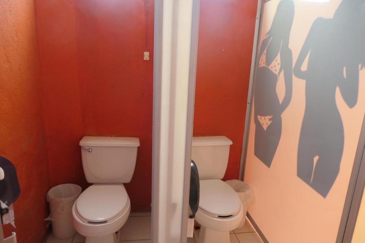 פוארטו ואלארטה Casa Kraken Hostel מראה חיצוני תמונה