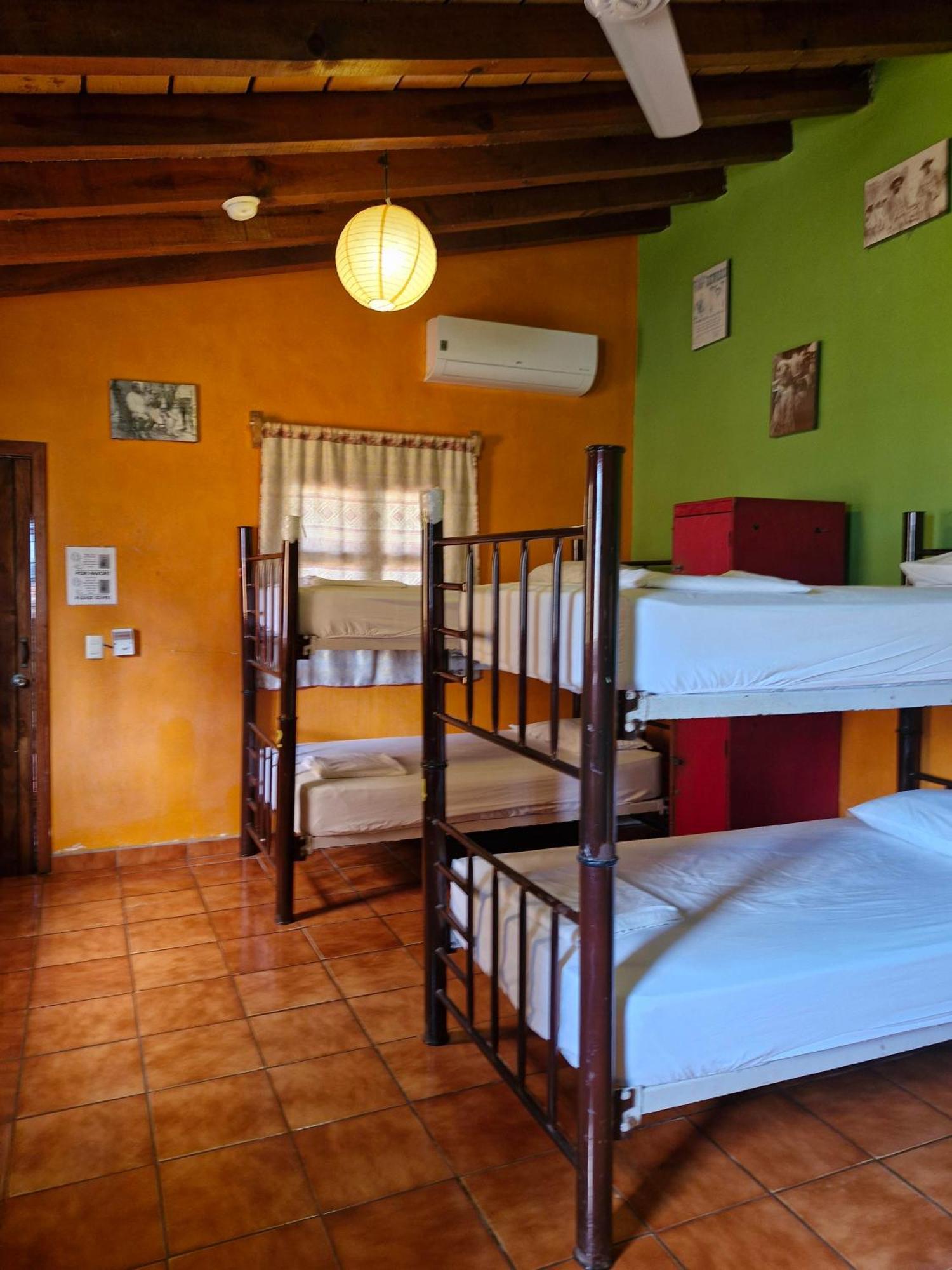 פוארטו ואלארטה Casa Kraken Hostel מראה חיצוני תמונה