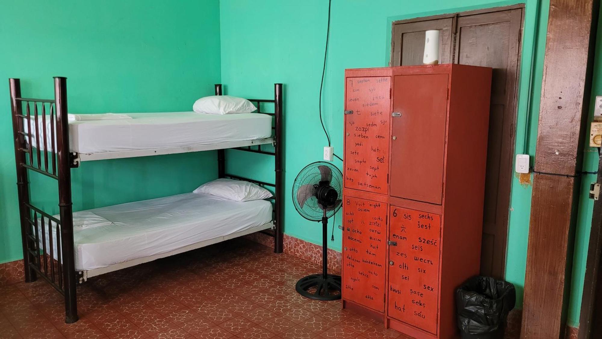 פוארטו ואלארטה Casa Kraken Hostel מראה חיצוני תמונה